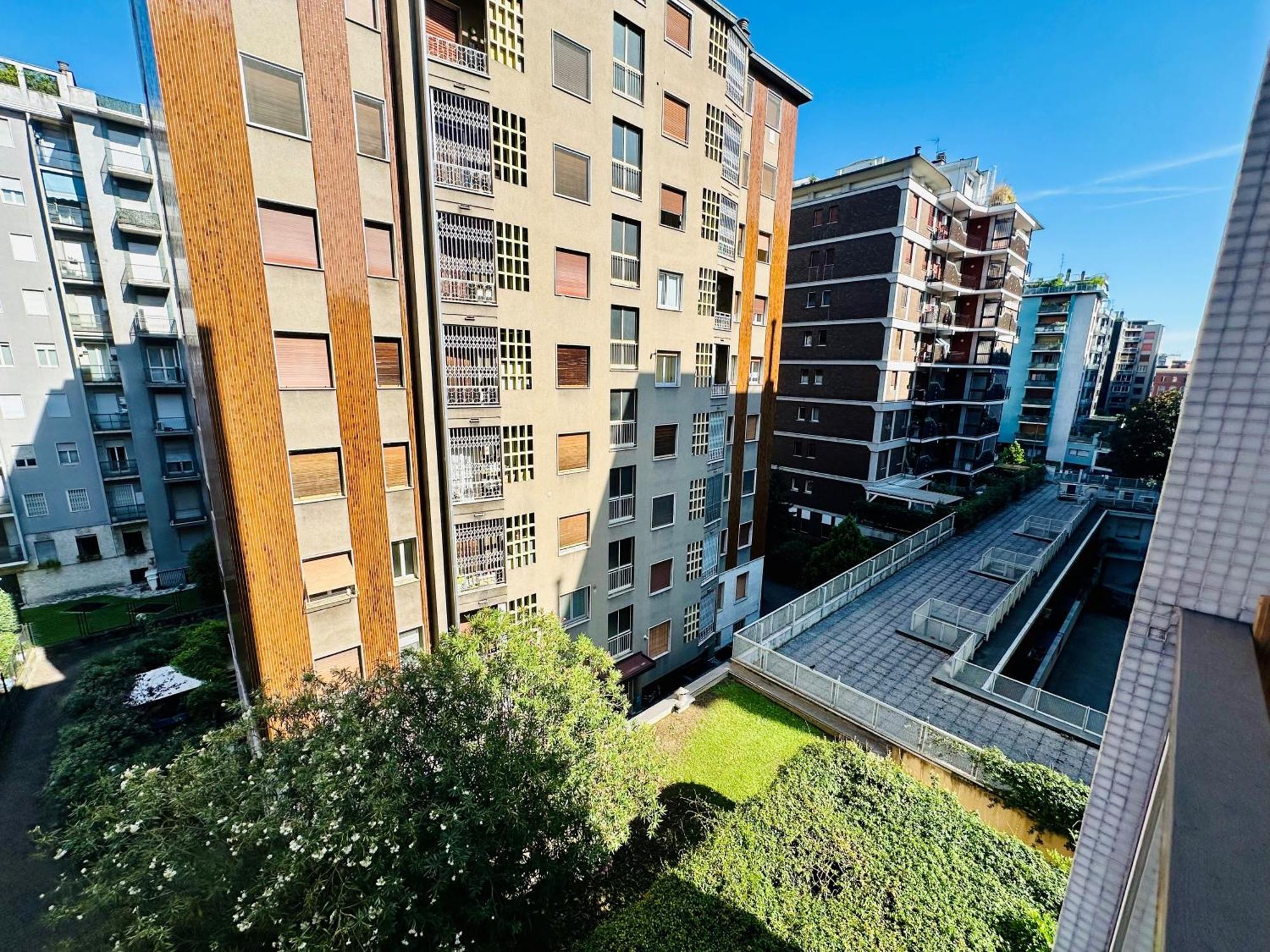 Da Brando Apartment Milan Bagian luar foto